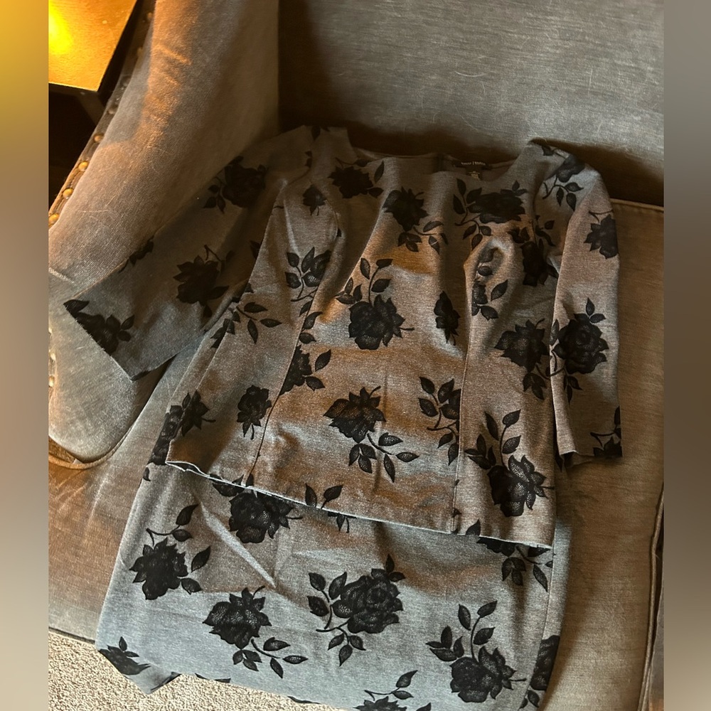 White House Black Market Black Floral Skirt Set | Size 12